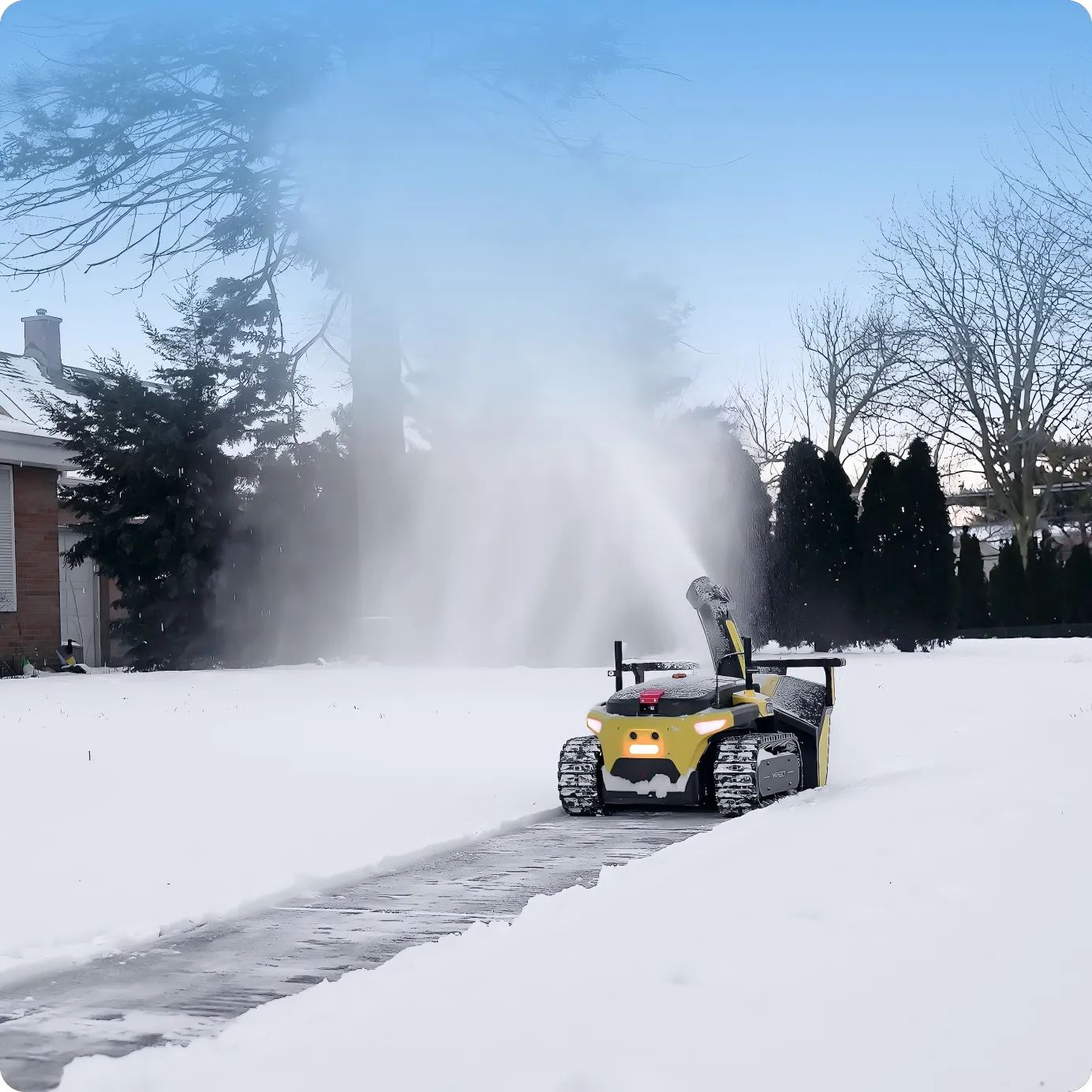 Clears 6,000 sq ft - Yarbo snow blower robot feature for Ottawa homes